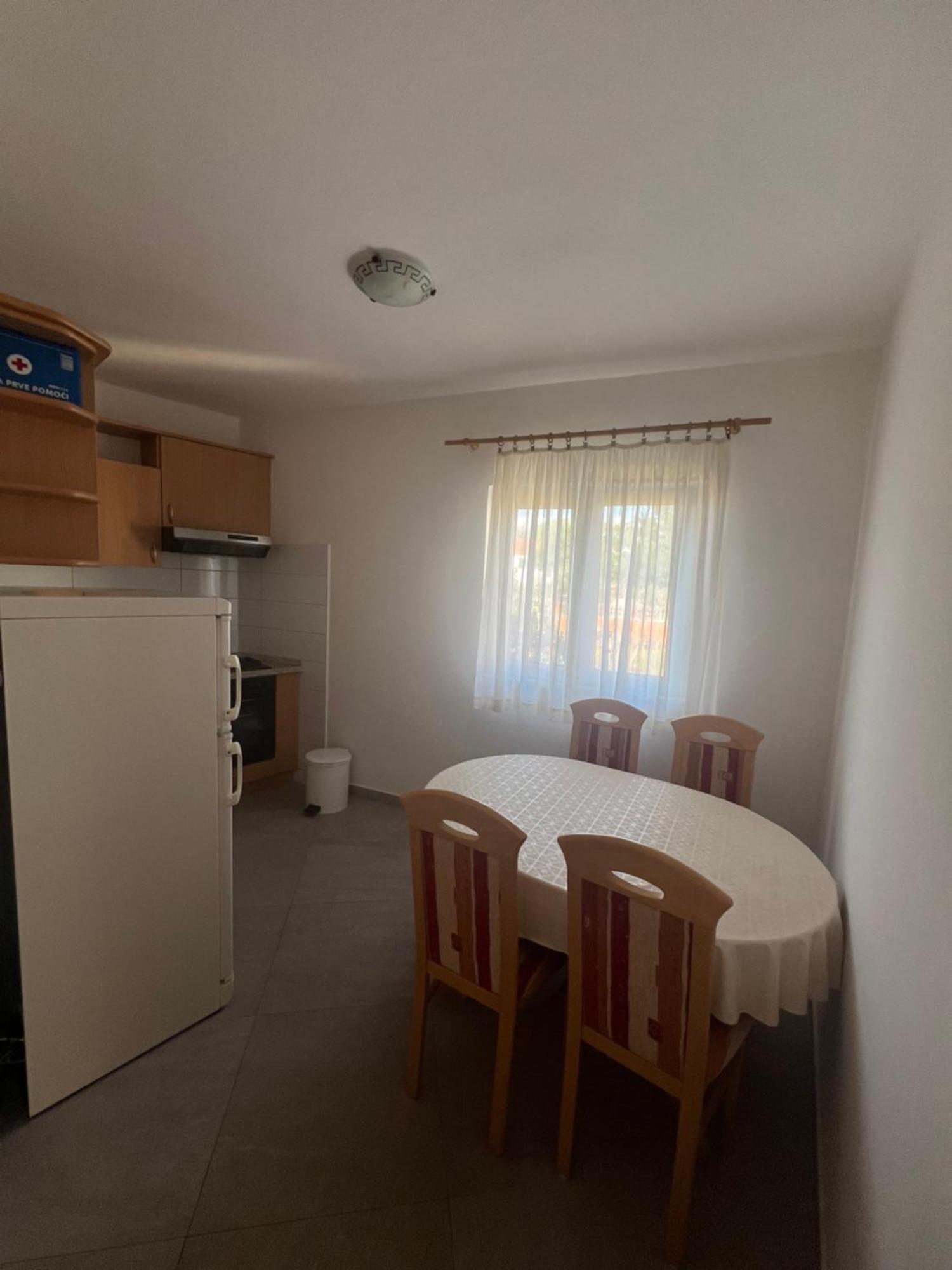 Sunce Mobile Homes & Apartments Grebastica Exterior photo