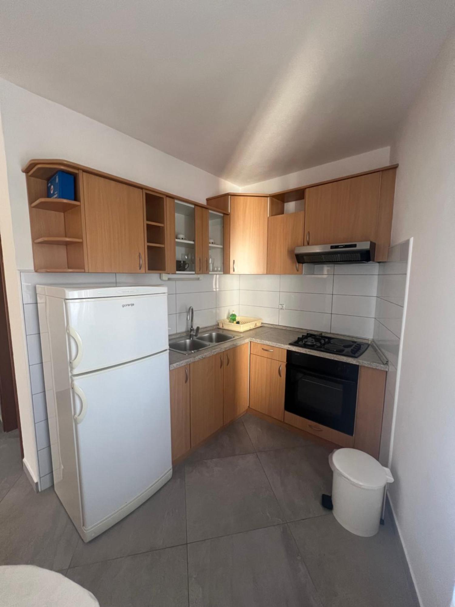 Sunce Mobile Homes & Apartments Grebastica Exterior photo