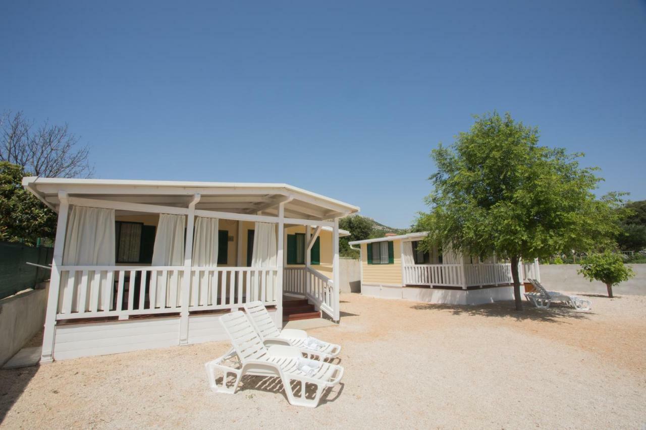 Sunce Mobile Homes & Apartments Grebastica Exterior photo