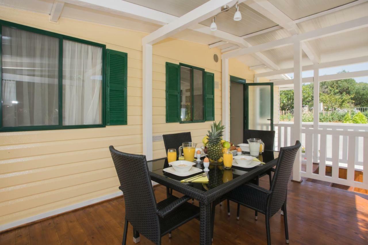 Sunce Mobile Homes & Apartments Grebastica Exterior photo